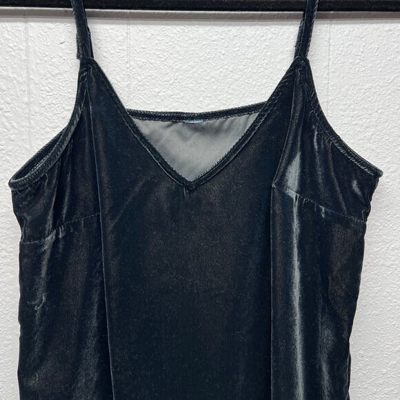 Womens Velvet Cropped Top Size S/M Whimsygoth Emo Punk Witchy 90s Y2K Inspired - Picture 2 of 9